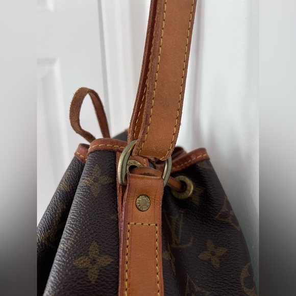 Louis Vuitton Monogram Noe Bucket Bag - Picture 7 of 14